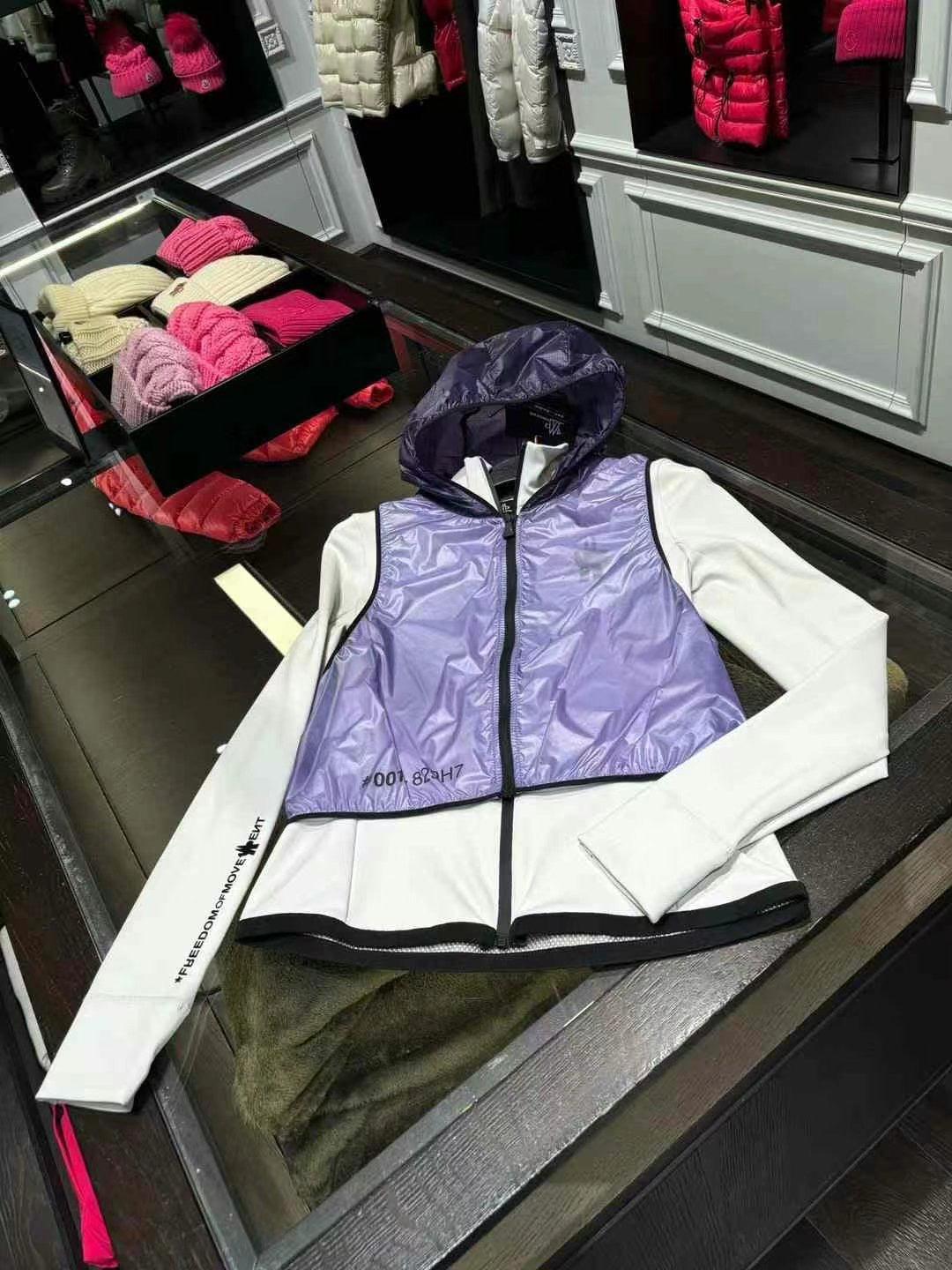 1 預訂- MONCLER 女款運動外套+背心一套- 100%正版(必須先跟店主確定貨物狀況)