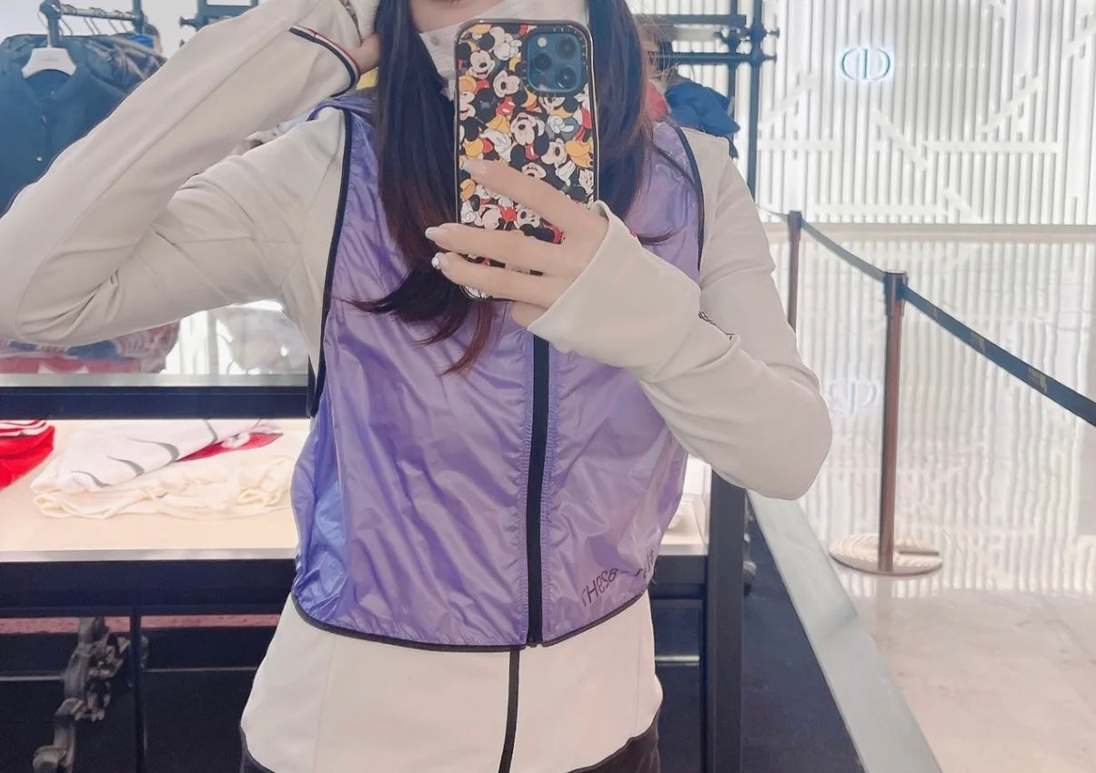 1 預訂- MONCLER 女款運動外套+背心一套- 100%正版(必須先跟店主確定貨物狀況)