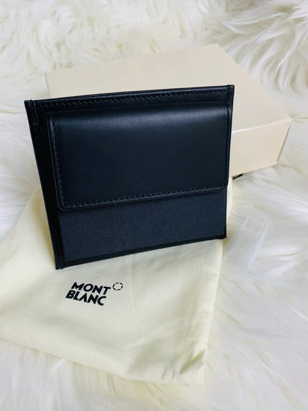 MONTBLANC 男款卡套 /零錢包 - 100%正版(必須先跟店主確定貨物狀況)