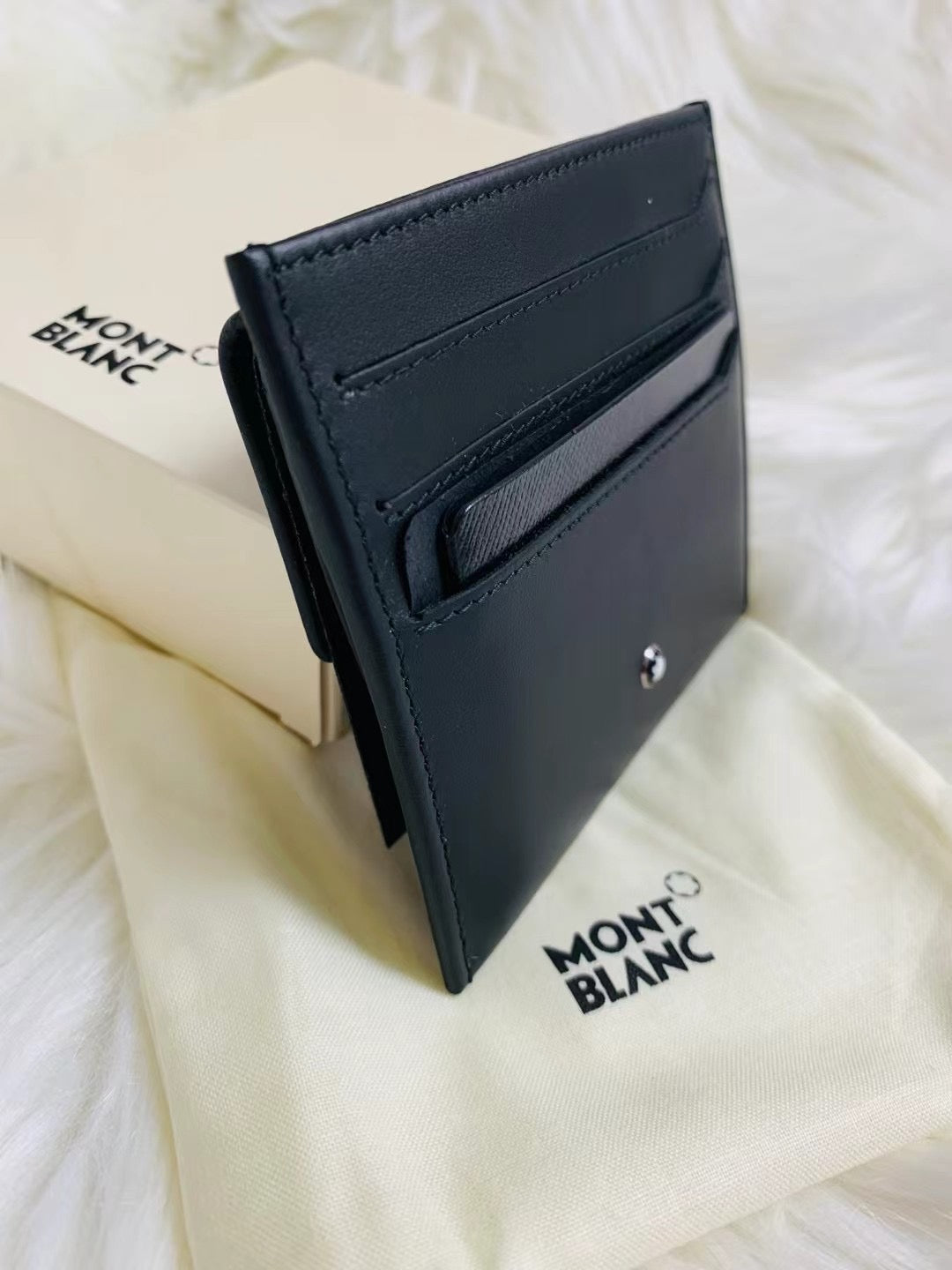 MONTBLANC 男款卡套 /零錢包 - 100%正版(必須先跟店主確定貨物狀況)