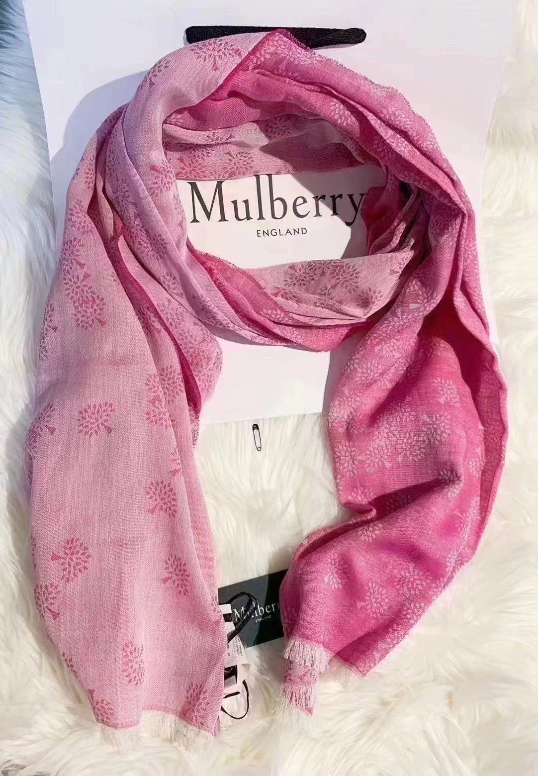 MULBERRY 圍巾- 100%正版(必須先跟店主確定貨物狀況)