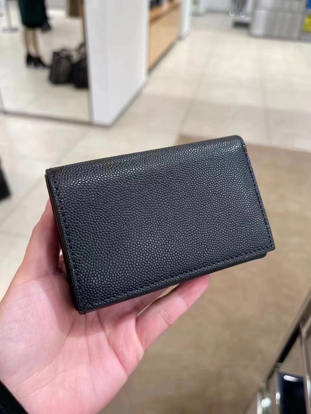 Burberry 女款細銀包- 100%正版(必須先跟店主確定貨物狀況)