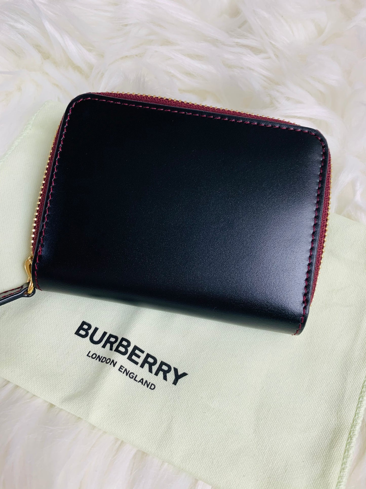 BURBERRY COINS BAG / 卡包 - 100%正版(必須先跟店主確定貨物狀況)