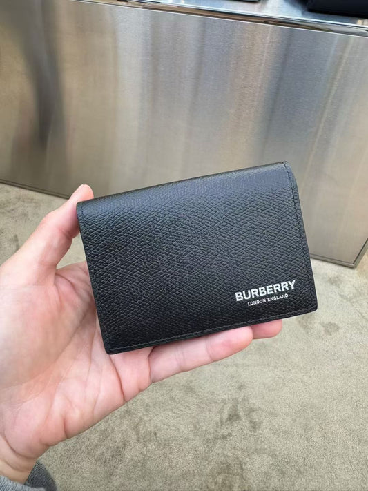 BURBERRY 男款卡包 - 100%正版(必須先跟店主確定貨物狀況）