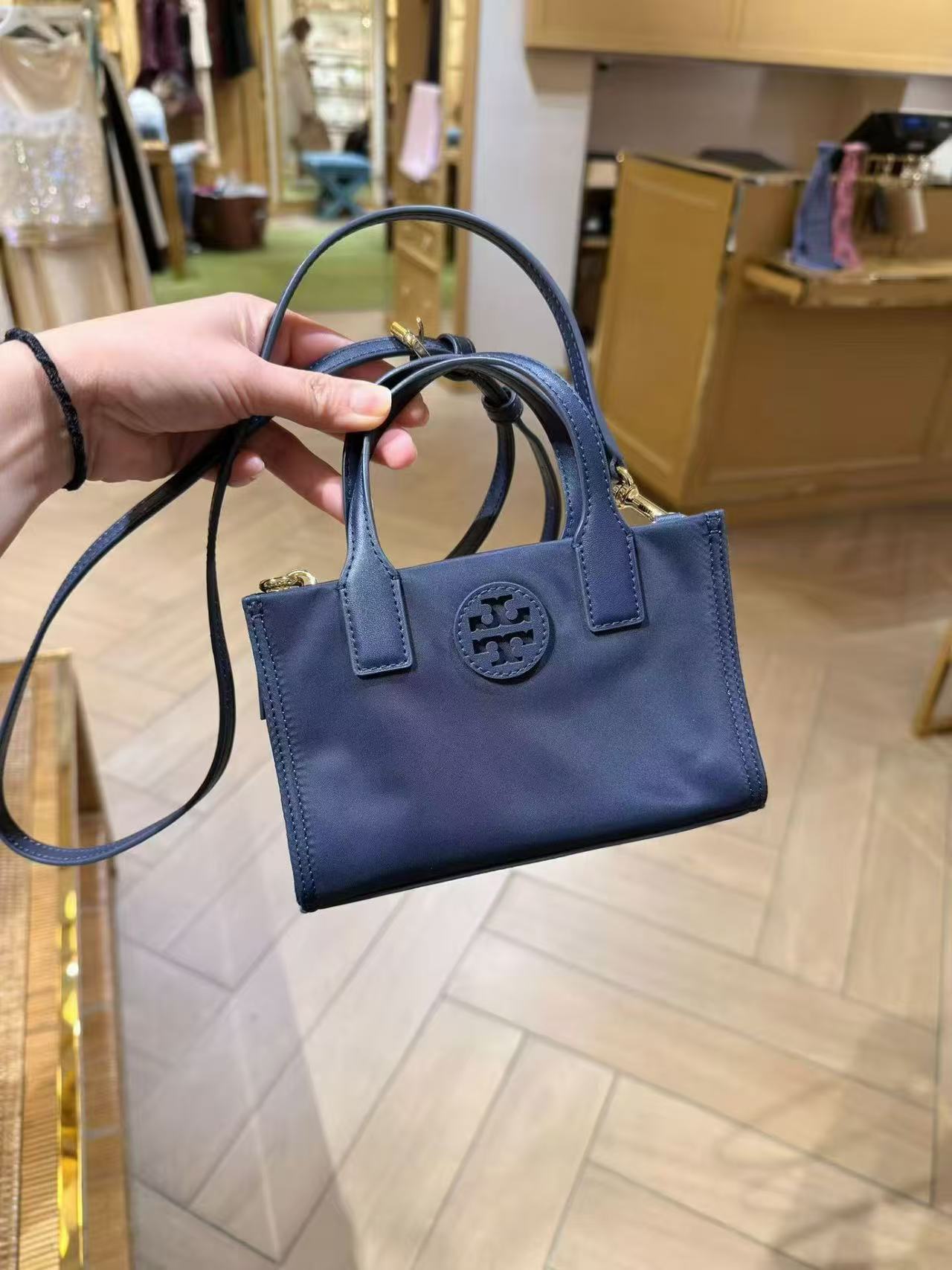 Tory Burch 斜揹 - 100%正版(必須先跟店主確定貨物狀況）