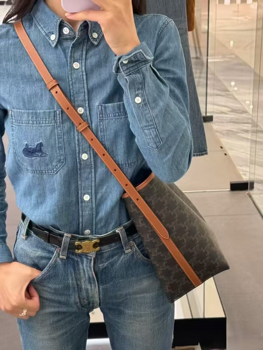 CELINE 斜揹/側揹  100%正版(必須先跟店主確定貨物狀況）