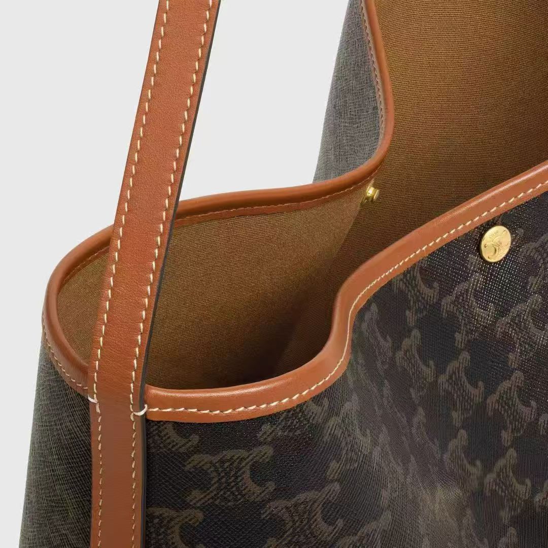 CELINE 斜揹/側揹  100%正版(必須先跟店主確定貨物狀況）